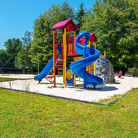 Hershey Camping Resort Loft Park Model 7 Mount Wilson Eksteriør bilde